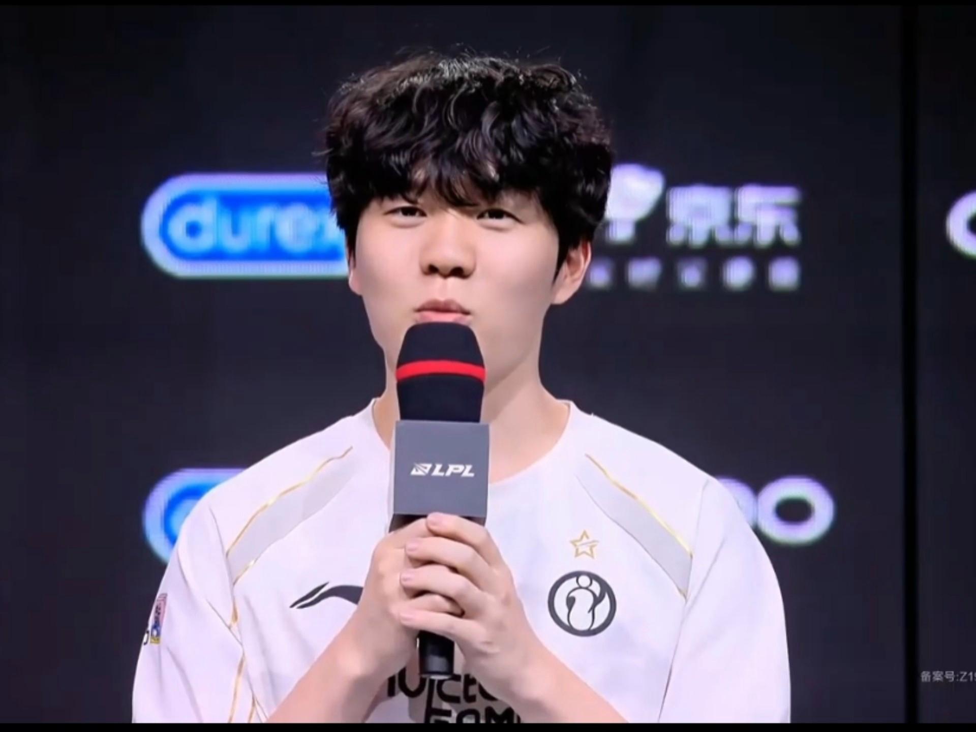 爱游戏体育- Rookie官方宣布最后时刻胜出新规，IG引发争议！上演精彩一战